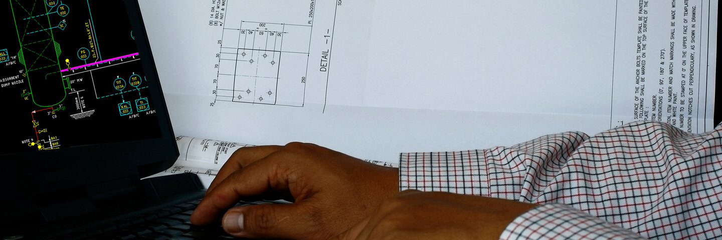 3D pressure vessel design on computer with plans and blueprint