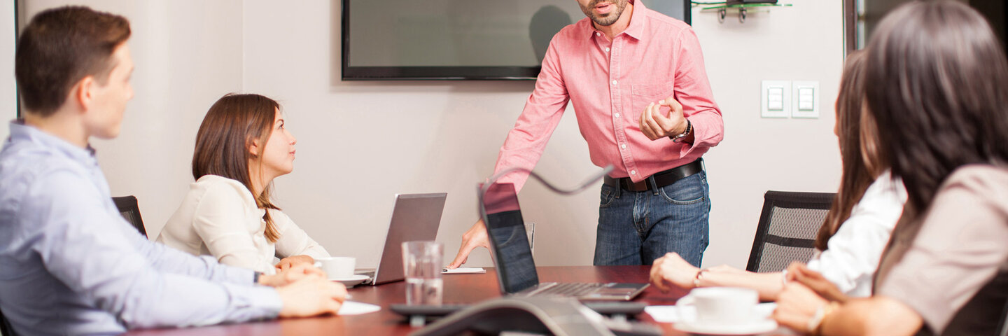 inside-the-world-of-film-aquisitions-how-to-sell-your-project-to-hollywood-filmtvx439