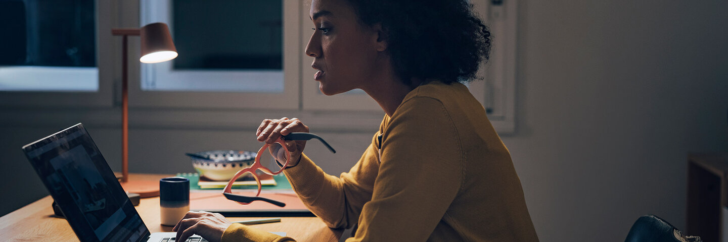 woman working on her laptop